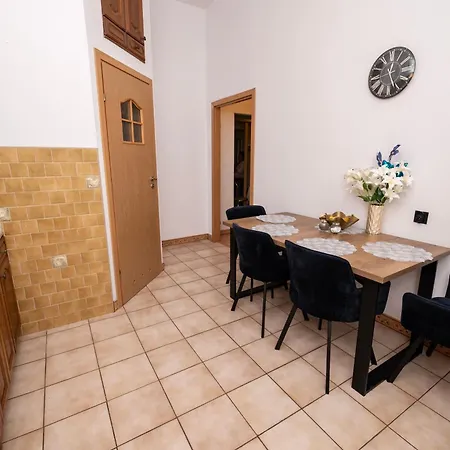 شقة Tadeusza Kosciuszki 6 *